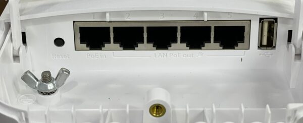 MIKROTIK ANTENA OMNITIKPG-5HACD 7.5DBI 5G POE AC(POE IN-OUT) - Image 2